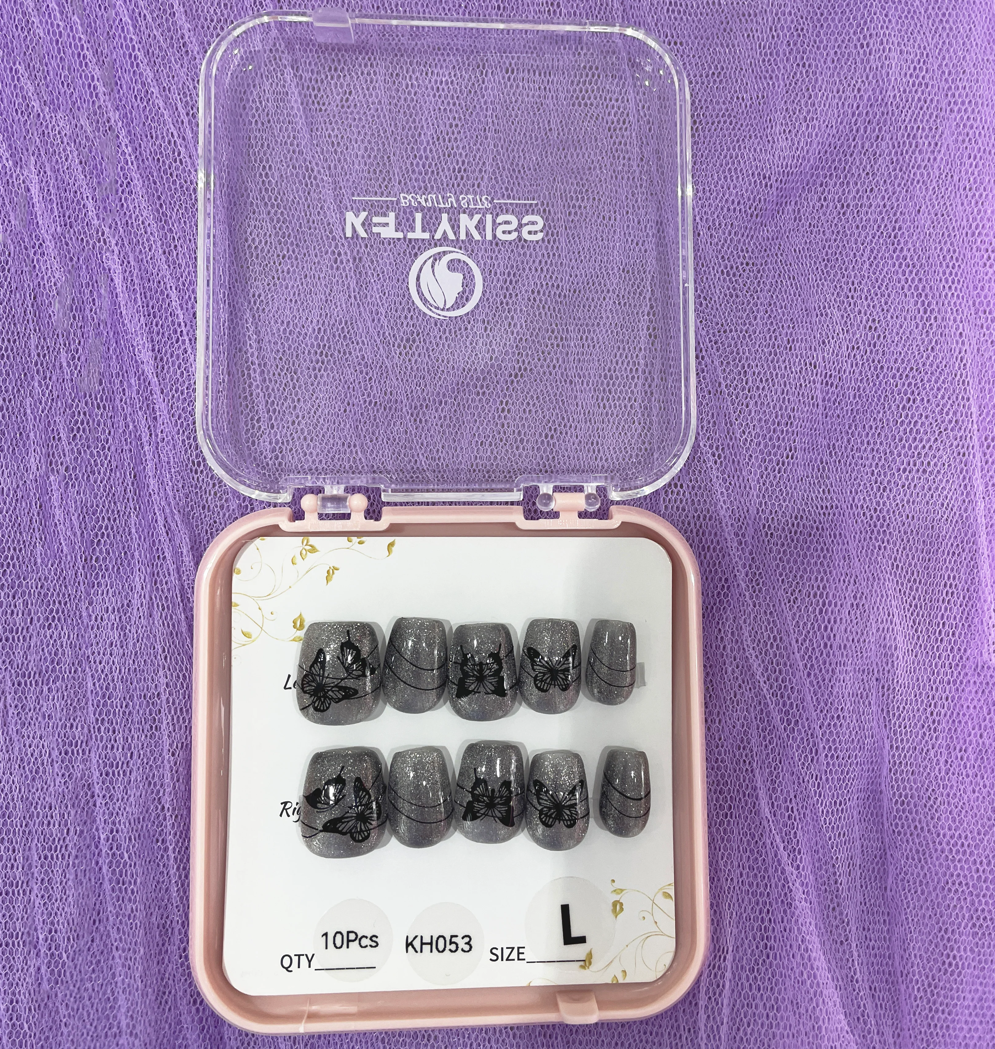 Medium Nails